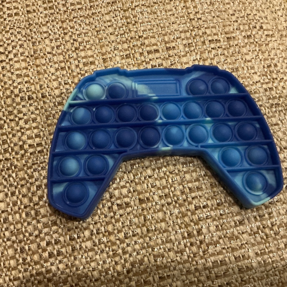 Blue gaming pop-it
